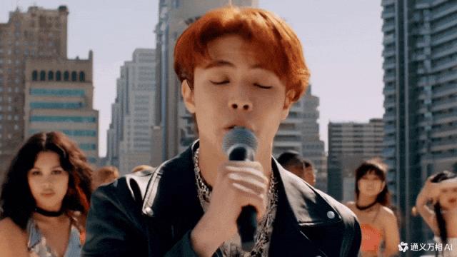 开源的风吹到视频生成:阿里开源登顶VBench的万相大模型,一手实测来了