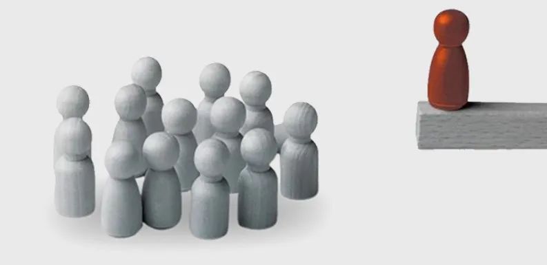 Manus肖弘“超级激进”