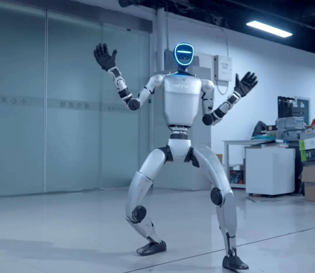 “保守1000亿”,这个赛道正在批量制造90后富豪