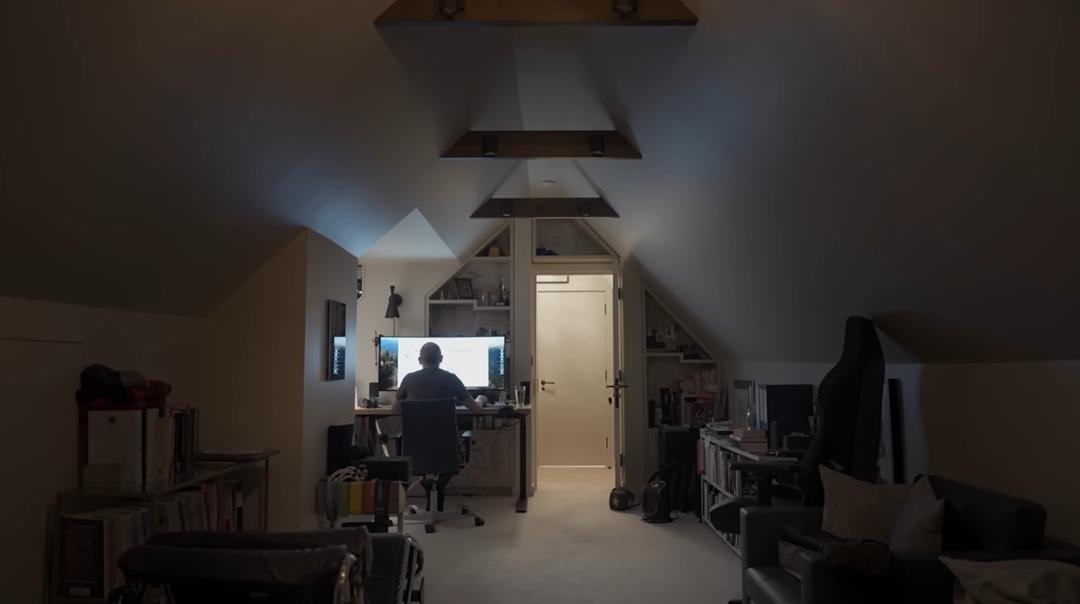 四周2亿人围观，诺奖凭什么颁给他，都在这一个半小时里