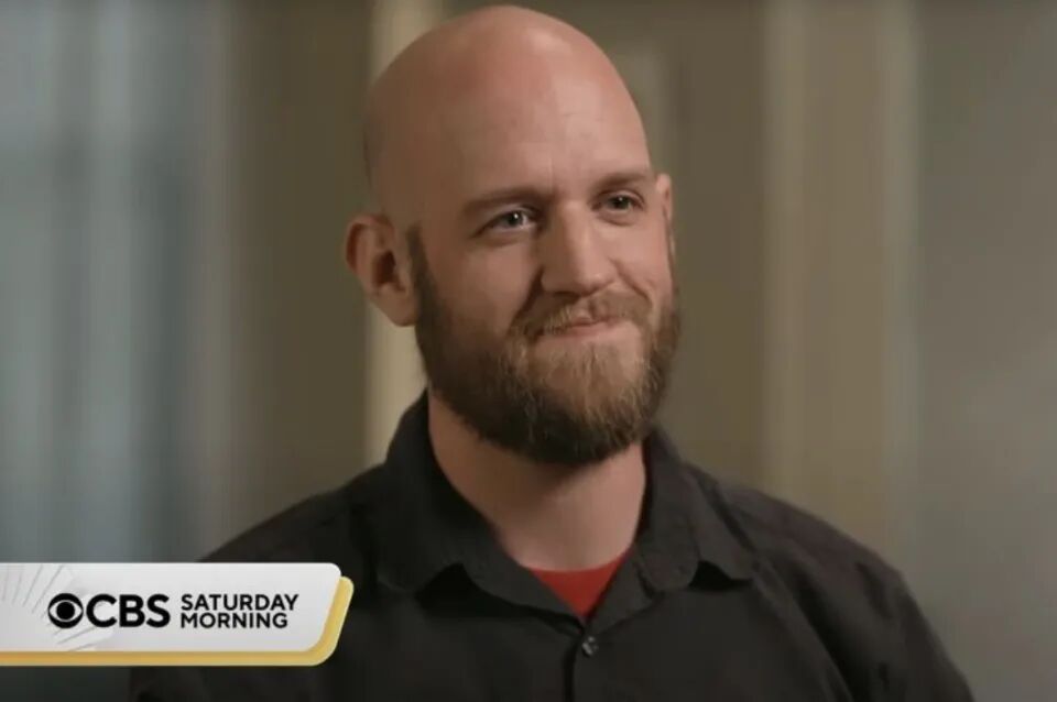 《Her》照进现实：全球现“AI婚礼”，为什么有人选择和AI结婚？