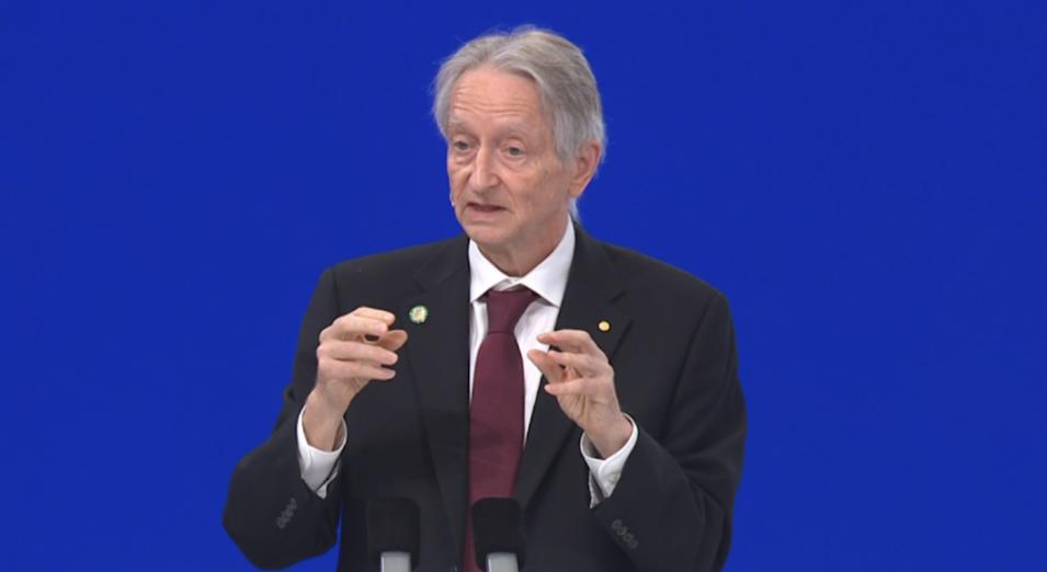 出身200年科学家族，杰弗里·辛顿如何成为AI教父，又为何恐惧AI？