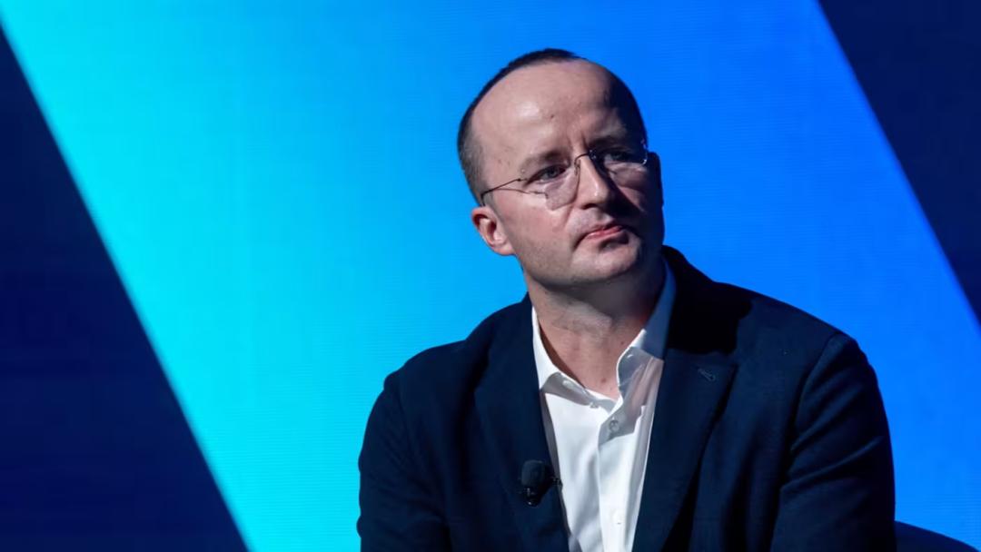 5亿买一个域名，这个币圈狠人，想让你60秒拥有自己的AI贾维斯