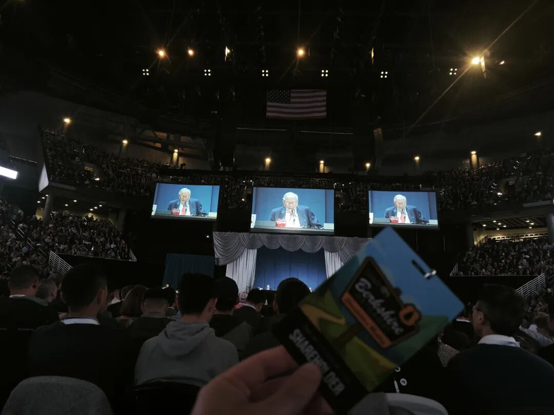 AI大厂疯抢，文科生时代红利来了?