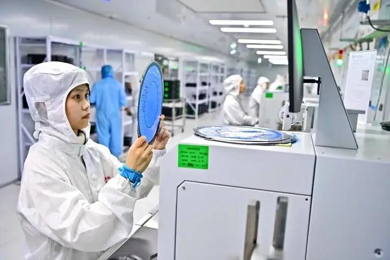 AI 正在毁掉下一个 Hinton