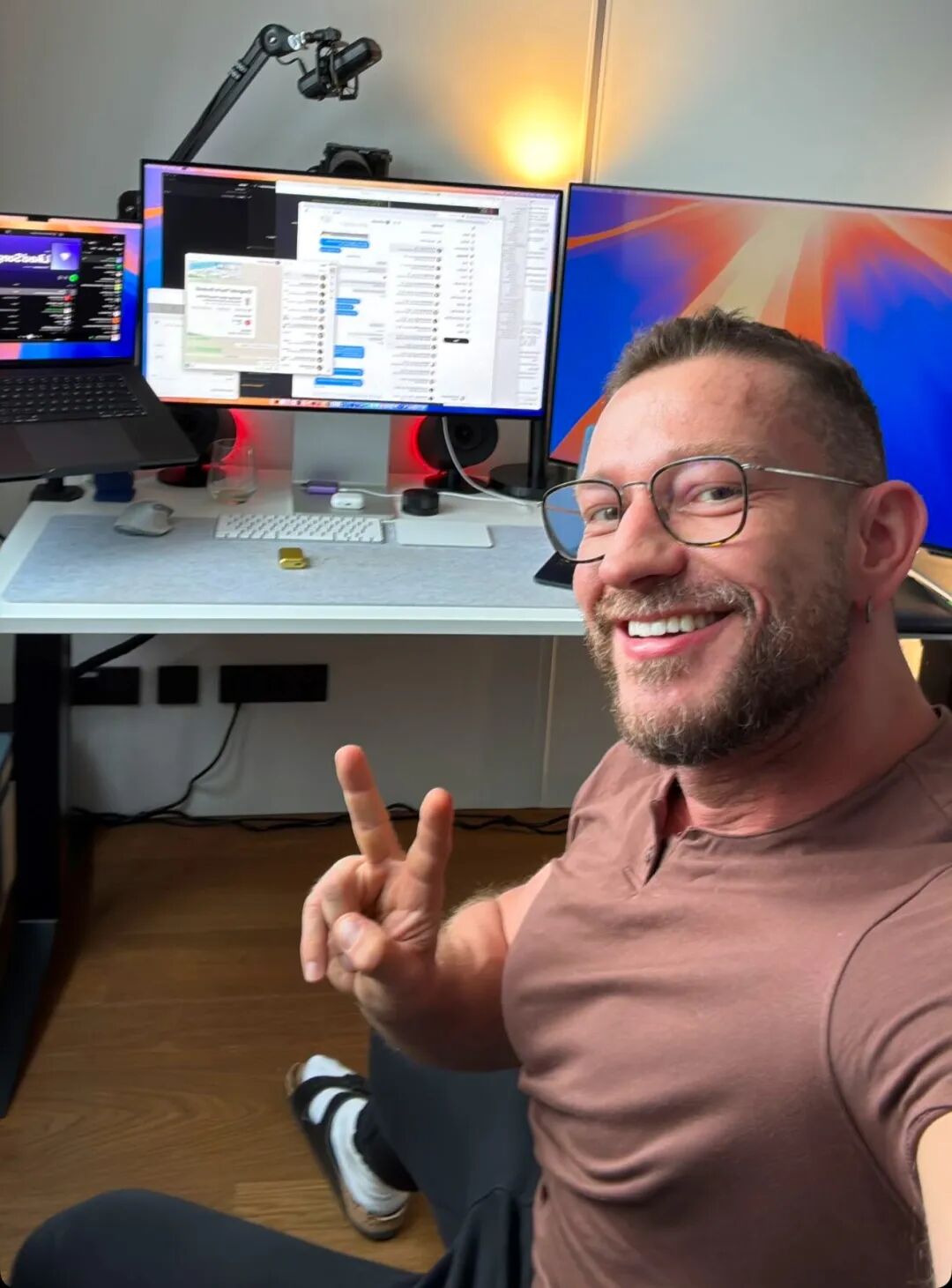 「Claude Code之父」其实是野路子来的