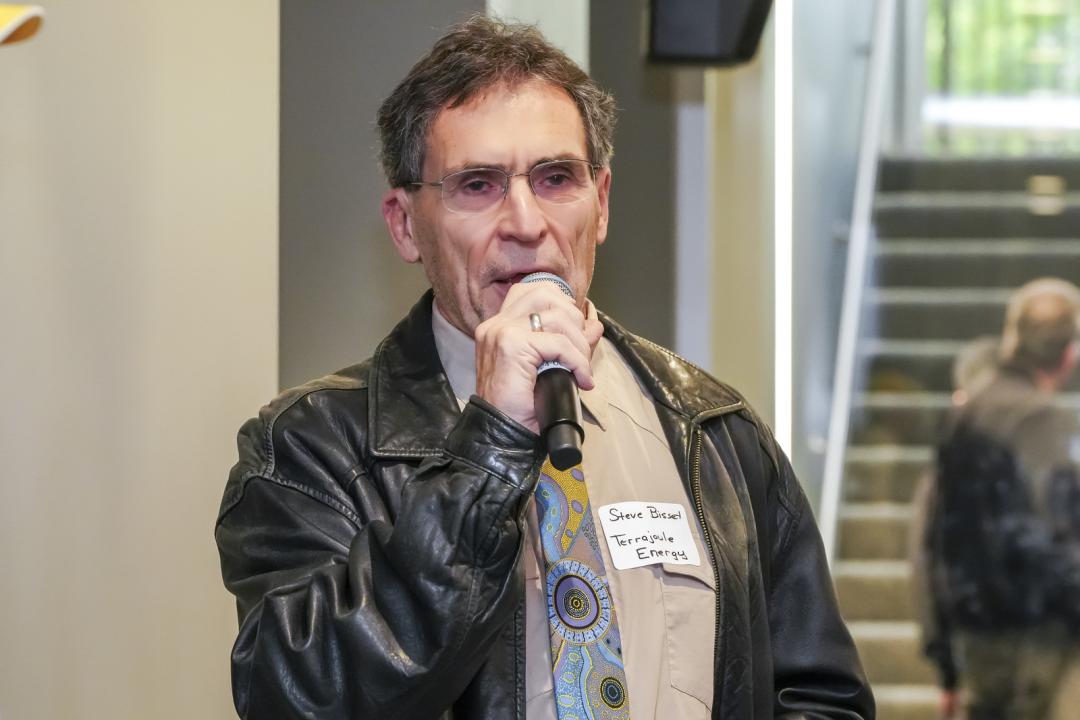 深度拆解AI数据中心：一场速度与效率的竞赛