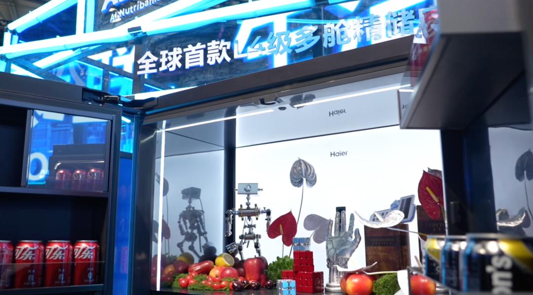 2026 AWE观察:消费硬件,正在成为最适合AI的“物理容器”
