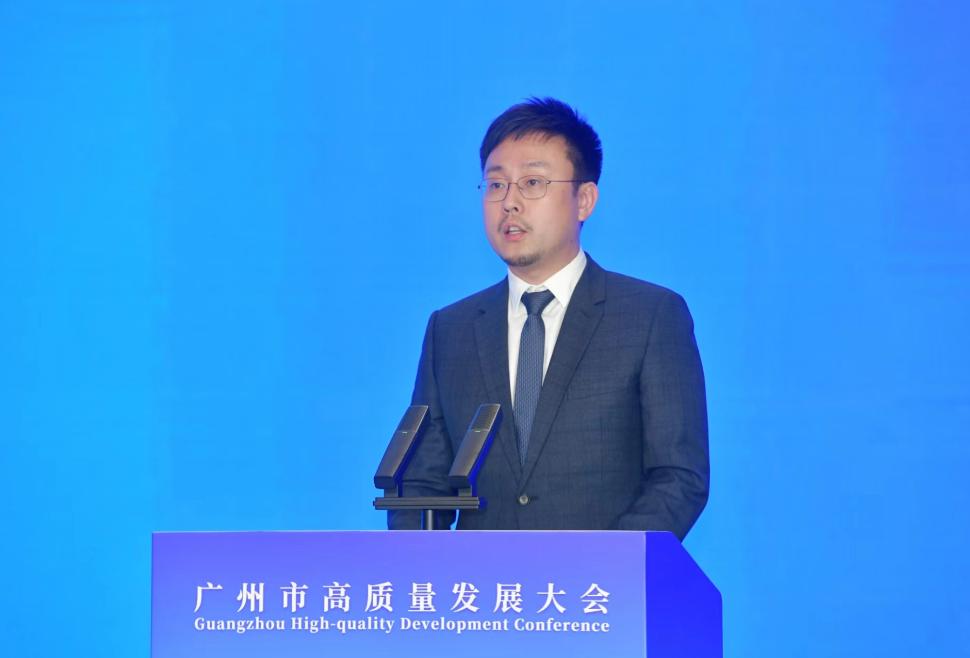 一年净赚超3亿,广州Agent公司港股递表,俞永福是股东