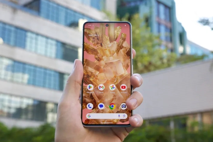 Google Pixel 9最新曝光:All in AI手机,安卓老大哥领衔?