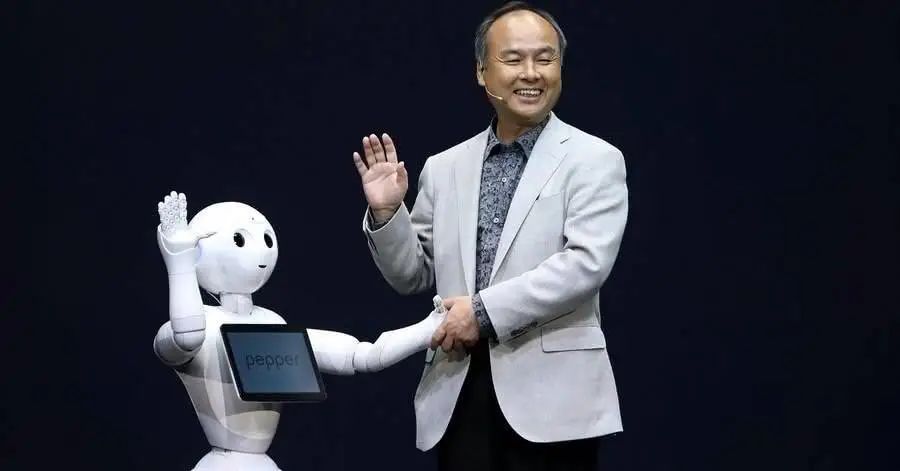 黄仁勋、马斯克、李飞飞、孙正义及雷军抢跑入局，这个赛道真香