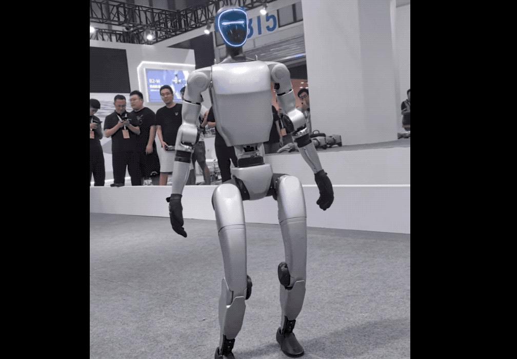 逛遍世界机器人大会,「人形机器人」离我们还有多远?