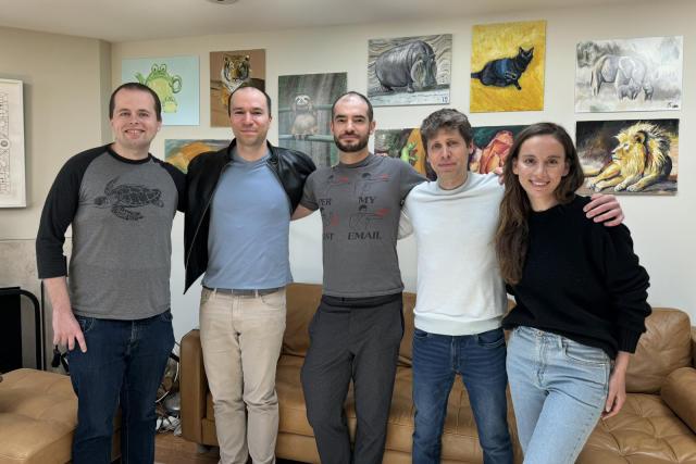 深夜重磅:曝 OpenAI 神秘模型「草莓」秋季推出,ChatGPT 或迎来今年最重大升级