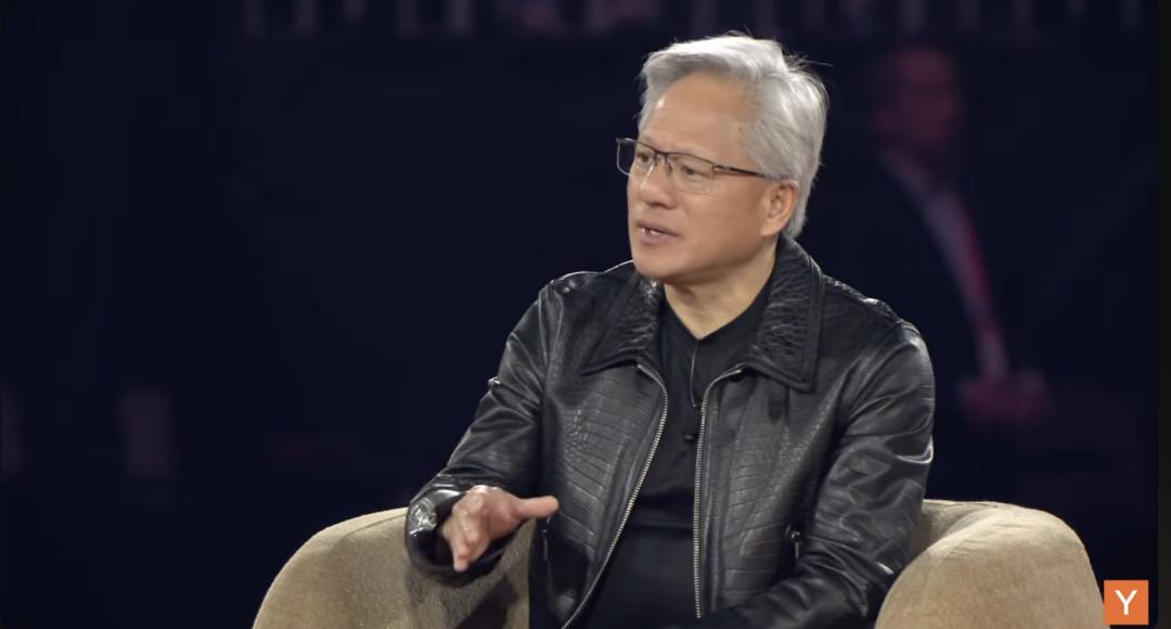 奥特曼承认:高估了AI抢饭碗!黄仁勋:失业论完全搞反了