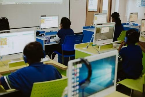 万元AI研学营，正在批量收割家长
